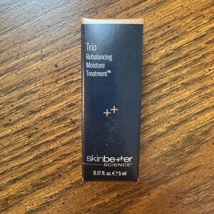 Skinbetter Science Trio Rebalancing Moisture Treatment